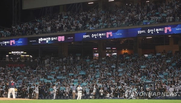 曼晚预测曼联vs西汉姆联首发：霍伊伦取代齐尔克泽，B费回归