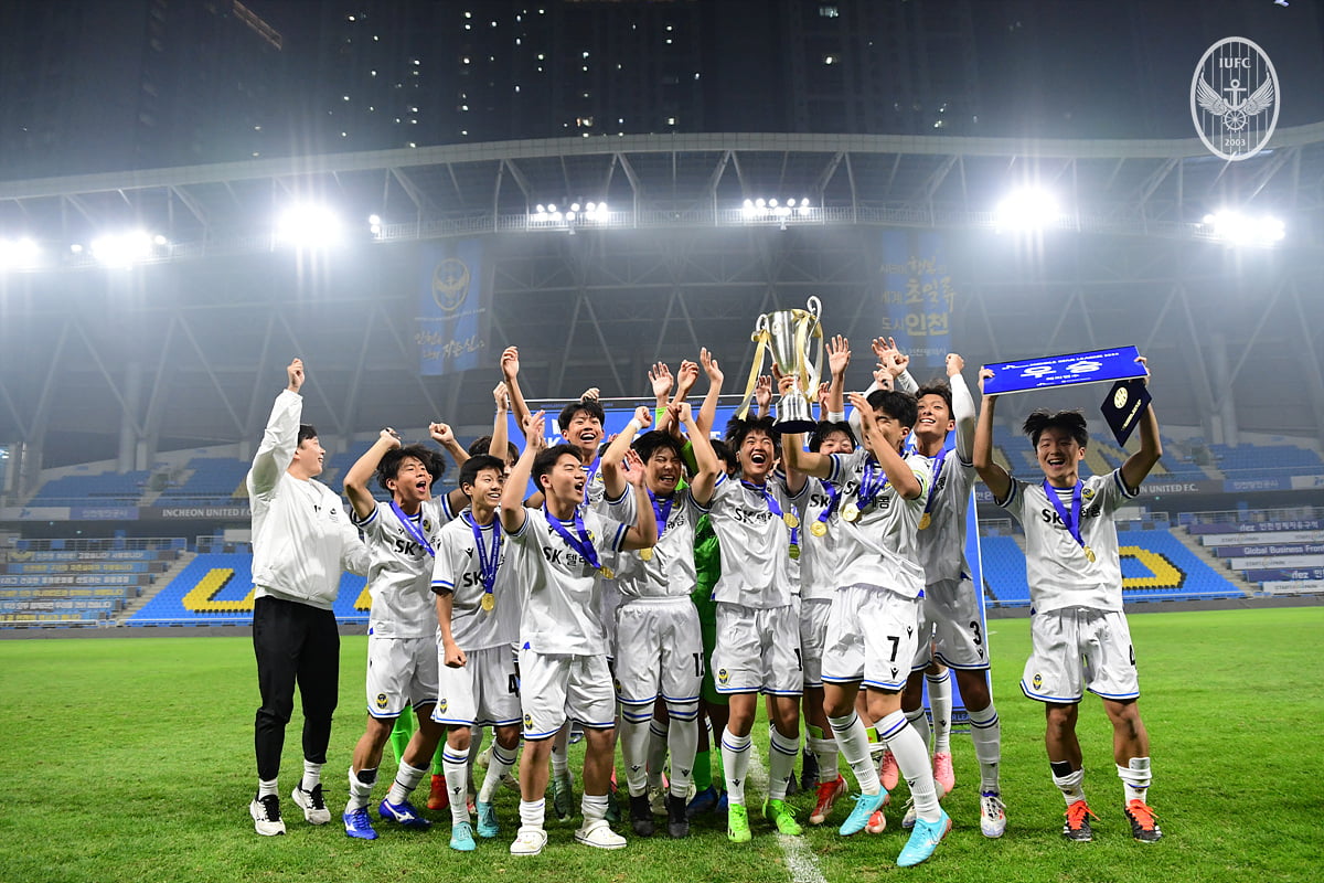 拒逆转！格林23+12+4，东契奇25中12，大黑马诞生，西部第四易主