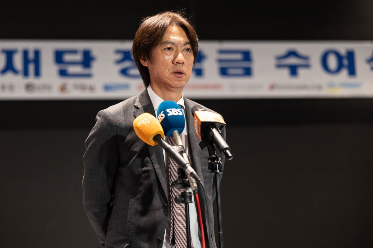 哈格里夫斯：拉什福德会喜欢阿莫里姆的体系，加纳乔也会出彩