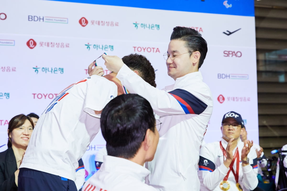 启航！名记：莱昂纳德或将在两周内复出！