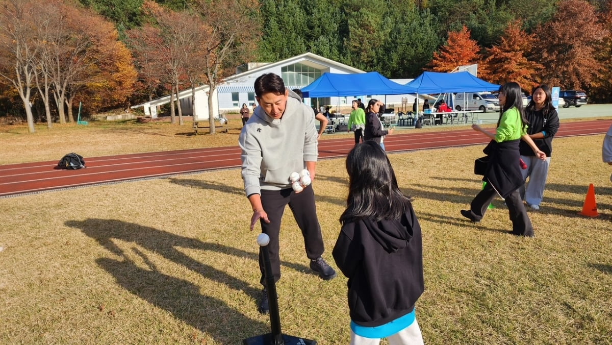佩杜拉：加拉塔萨雷希望引进扎莱夫斯基，罗马可收回一些资金