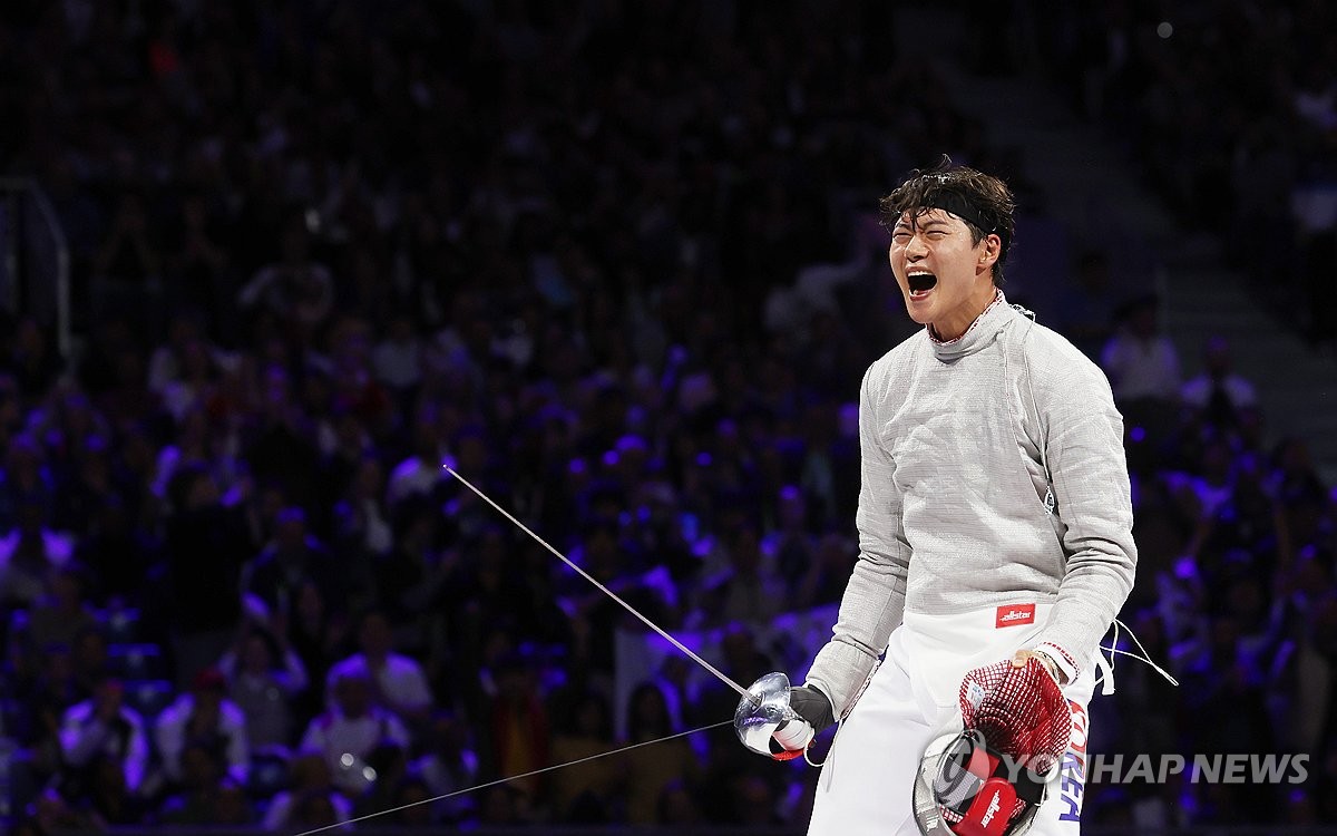 希勒评英超本轮最佳阵容：孙兴慜、阿马德、伊萨克在列