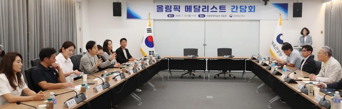 萨内蒂：国米能在所有赛事里走到最后；劳塔罗配得上更高排名