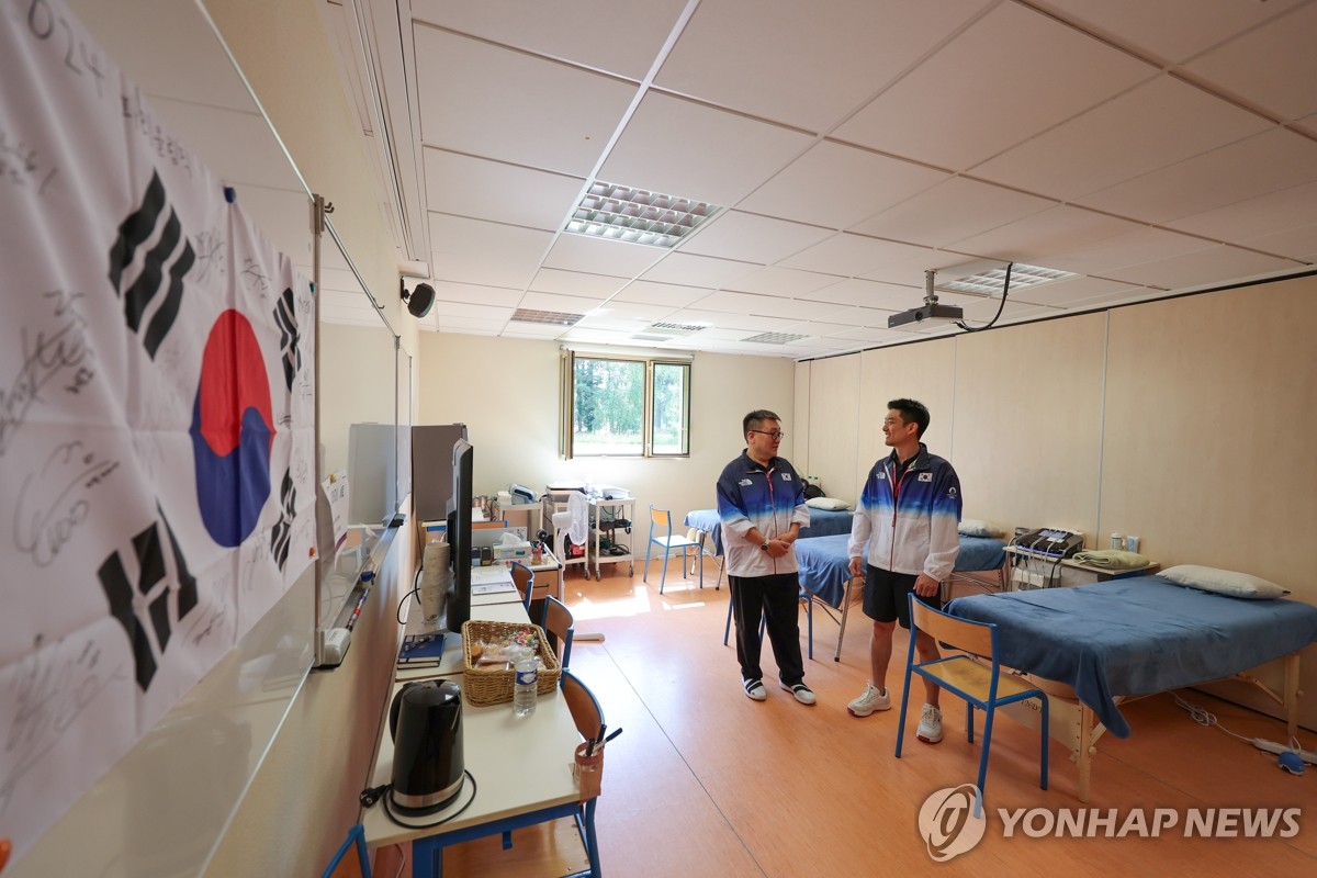迈阿密国际官方：主教练马蒂诺因私人原因辞职