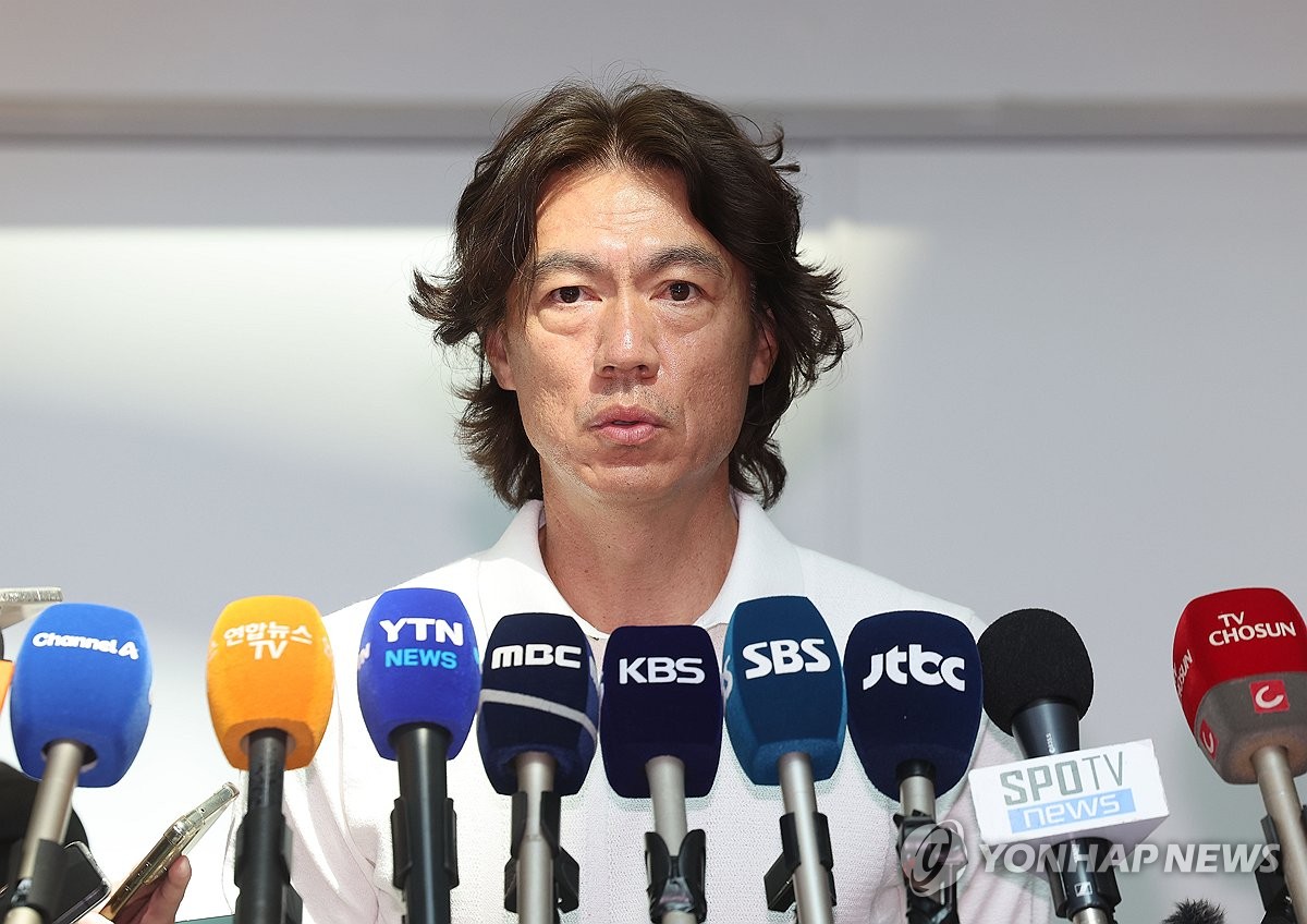 邮报：森林中场安德森十分坚定想为英格兰效力，已提交申请