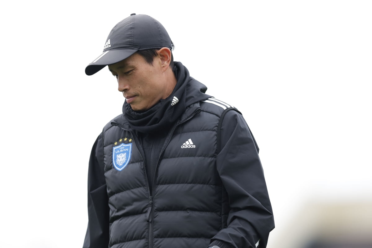 艾罗尼尔多接队友倒三角扫射破门，仙台七夕2-0长崎成功丸