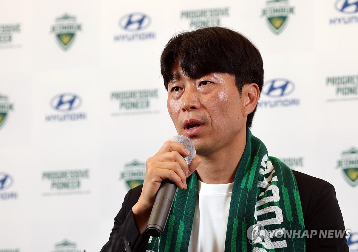 11场仅3球！曼城输掉德比哈兰德又隐身 明夏离开或是最佳选择