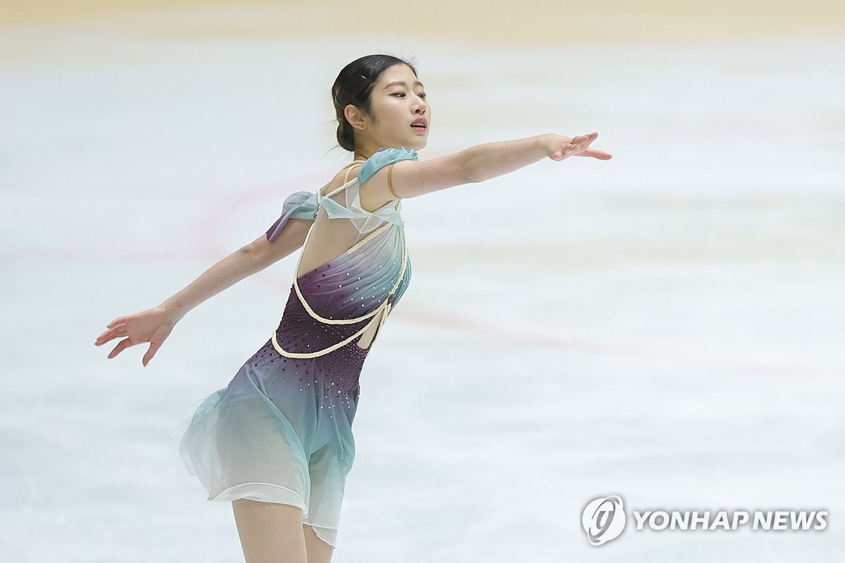 体图：孔帕尼在不敌巴萨后向球员们表示，他会坚持自己的想法