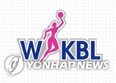 男篮半场11次失误仍领先14分：胡金秋7中6 胡明轩被推倒险受伤
