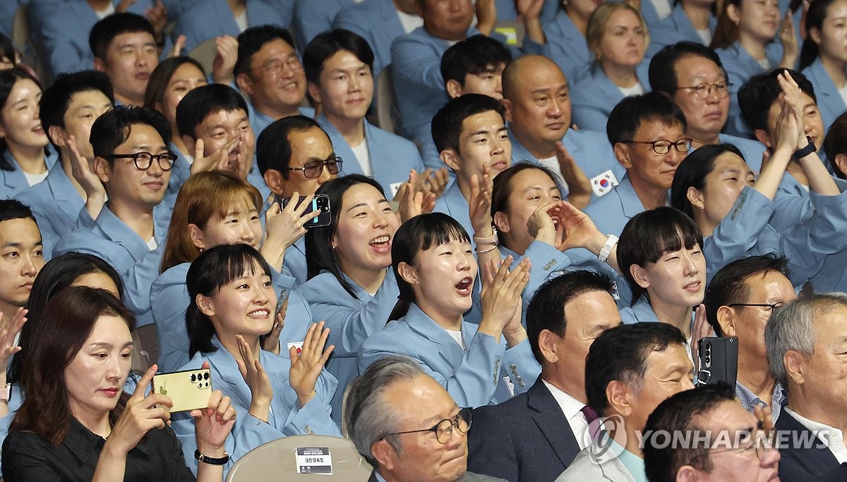德弗里：这场平局并不是对阵曼城前的警钟 国米会用团队防守限制哈兰德