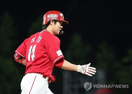 卡鲁索场均5.7分四年8100万？三分回暖就超值