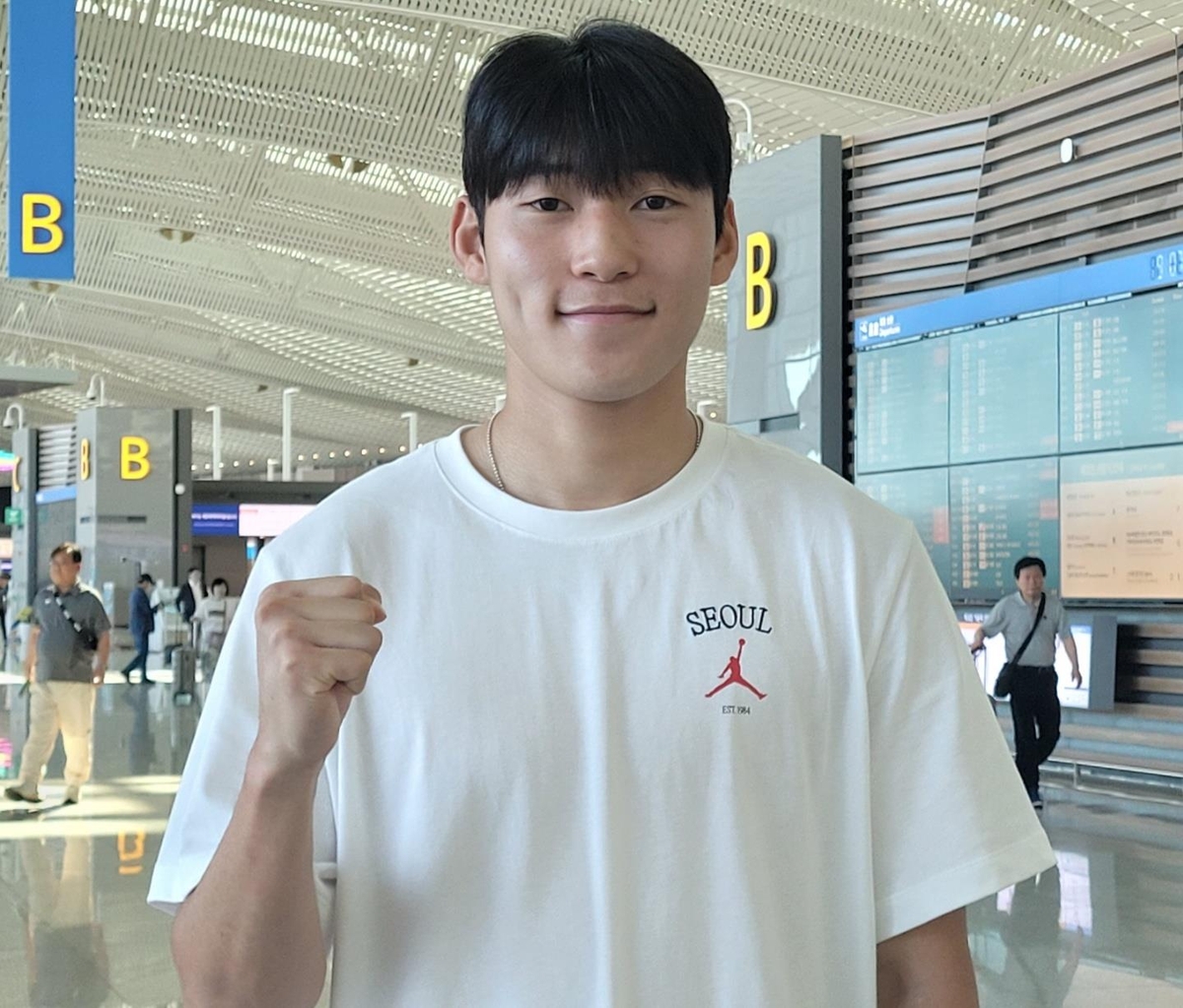 霍芬海姆vs勒沃库森全场数据：射门数15-20，射正数5-8
