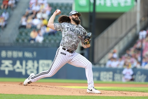反客为主！鲍文助攻库杜斯破门 西汉姆联1-0热刺