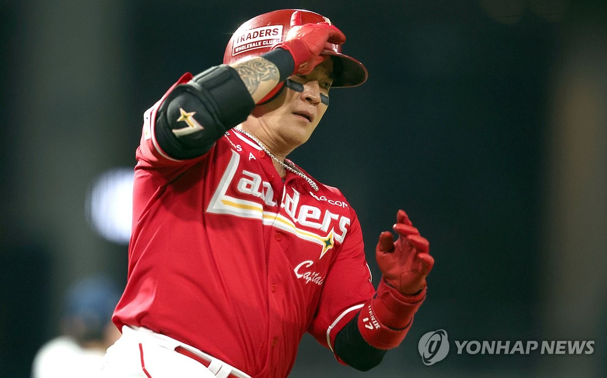⚖️回顾森林狼两笔交易：9换1得到戈贝尔，兰德尔+迪温+1首轮送出唐斯