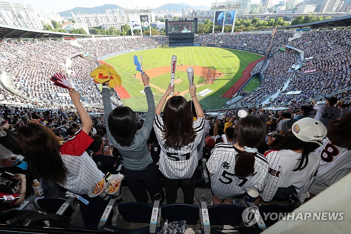 美媒：克拉克最后一场季后赛观战人数共254万 王牌VS自由人仅92.9万