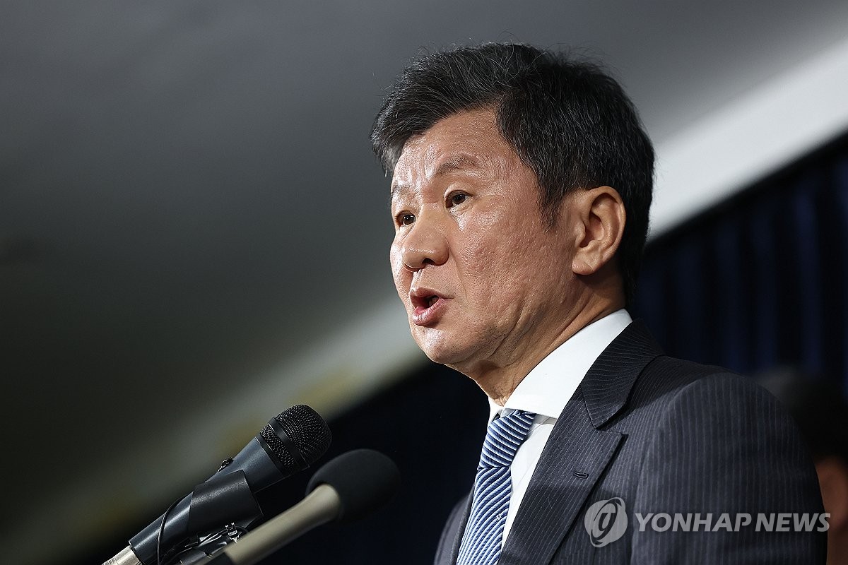 巴萨后卫马丁内斯：马竞是一个强大的对手，我们将与他们战斗到最后