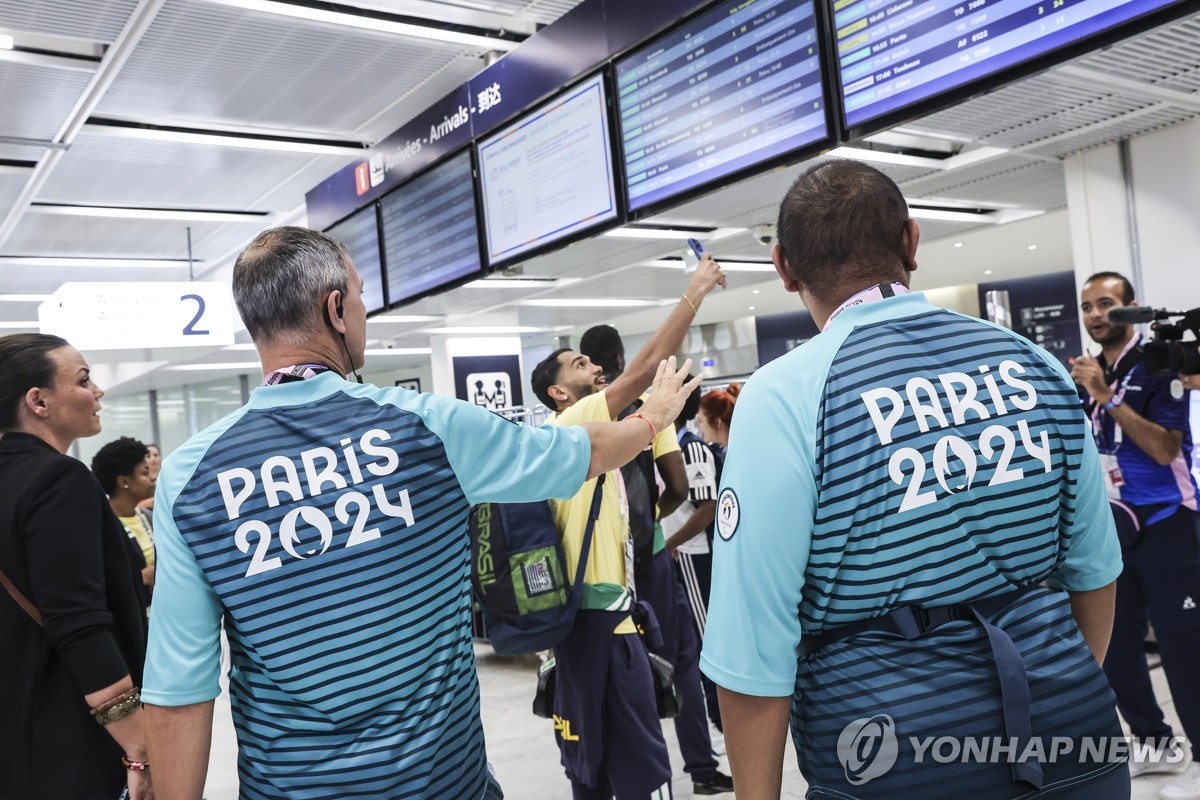 打进绝杀球，官方：穆杰莱获评药厂vs国米全场最佳球员