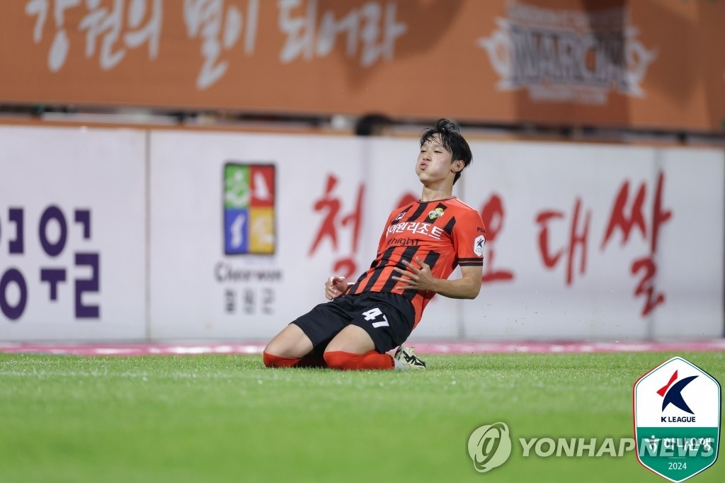 ⚽英超战报：帕奎塔点射破僵，于纳尔世界波绝平，伯恩茅斯1-1西汉姆联