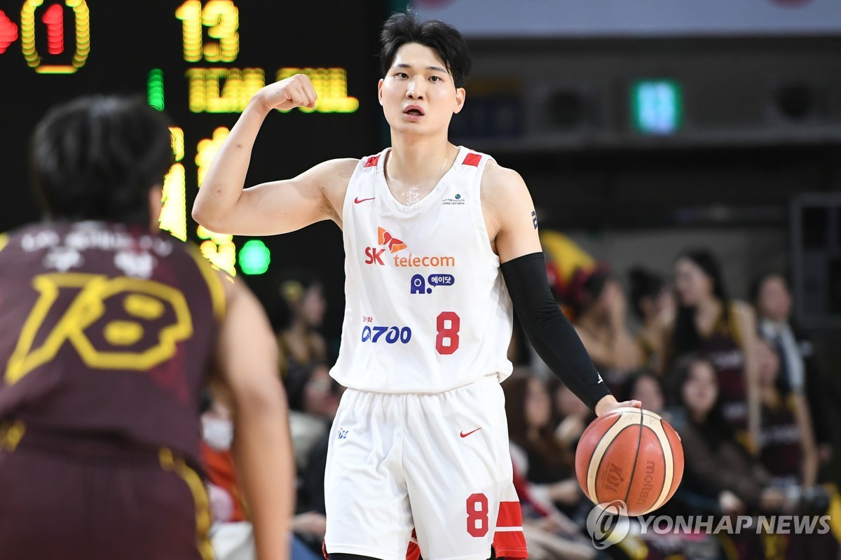 媒体人：郭振明将暂时兼任篮协主席职务 最快今日官宣