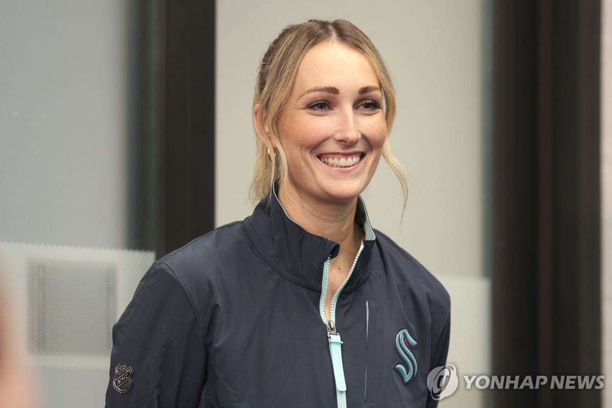 国际米兰vs科莫球员评分：卡洛斯-奥古斯托7.9分，塔雷米5.7分