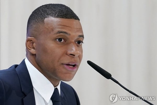 比塞克：梦想和国米再次夺冠；帕瓦尔？他很优秀，我也在进步